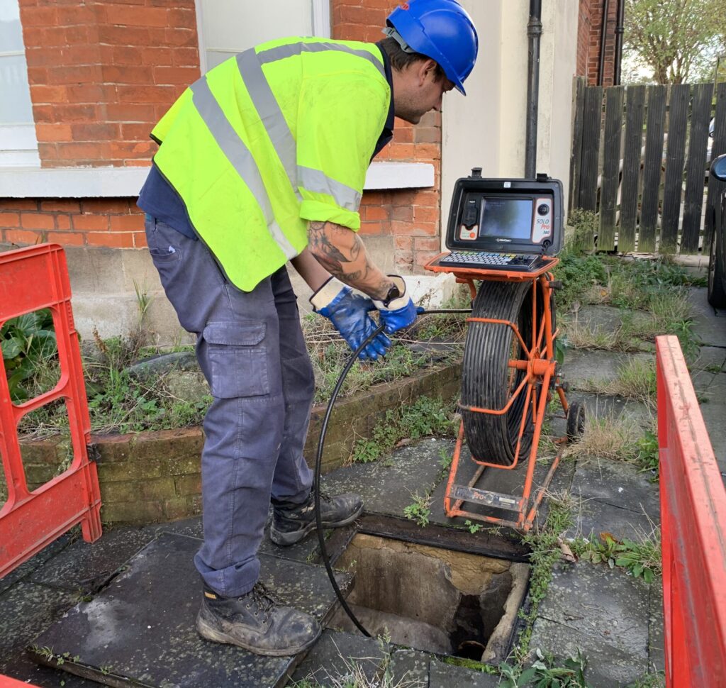 CCTV drain survey and CCTV Sewer survey